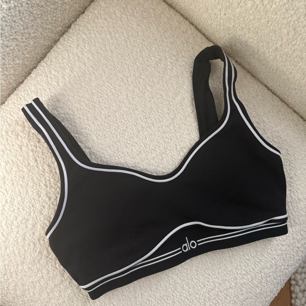 Alo Airbrush Heart Throb Bra